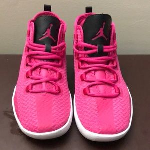 Jordan Reveal - Girls Grade School Basketball Shoes Pink/Black Size 5.5Y